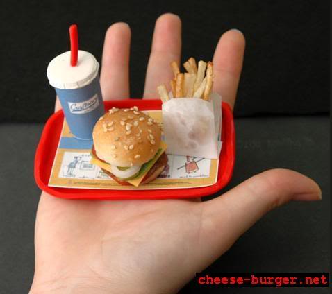 Smallest burger 01