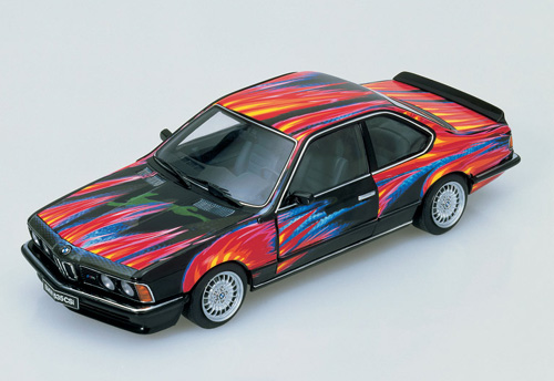 Symbiosis between BMW cars and art