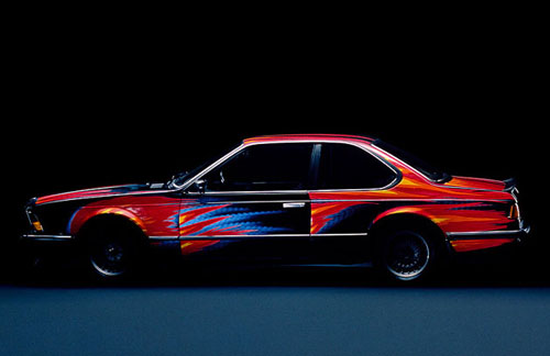 Symbiosis between BMW cars and art