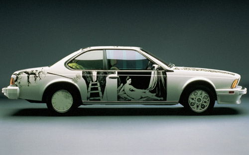 Symbiosis between BMW cars and art