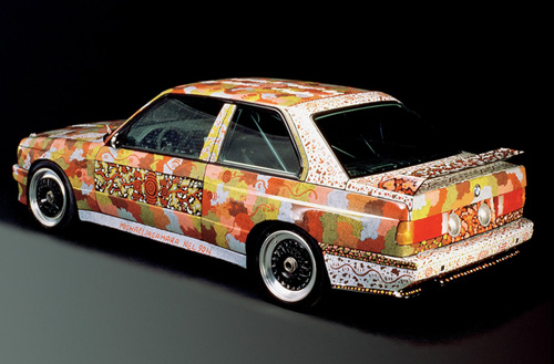 Symbiosis between BMW cars and art