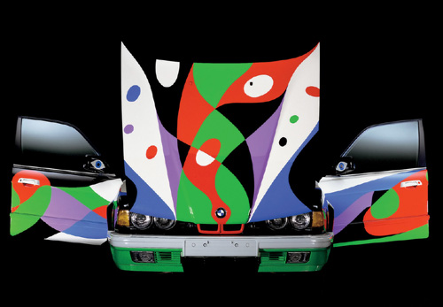 Symbiosis between BMW cars and art
