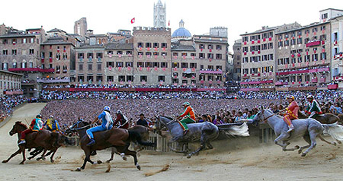 palio race07 Sienas Palio Horse Race