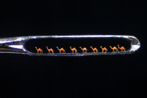 willard wigan07 Micro Artwork by Willard Wigan