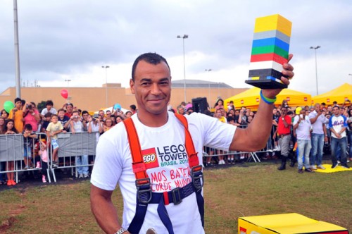 lego-3 New world’s tallest LEGO tower was built in Brazil