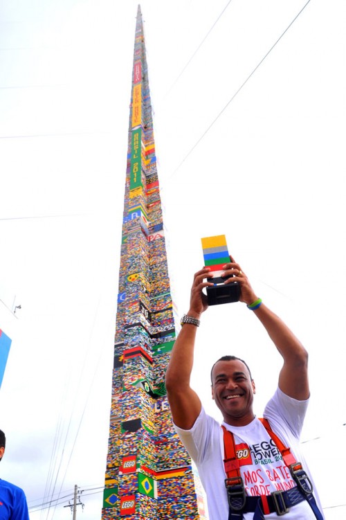 New world’s tallest LEGO tower was built in Brazil
