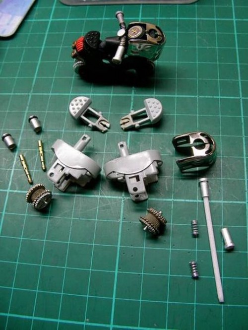 Transform Your Old Lighters into a Motorcycle