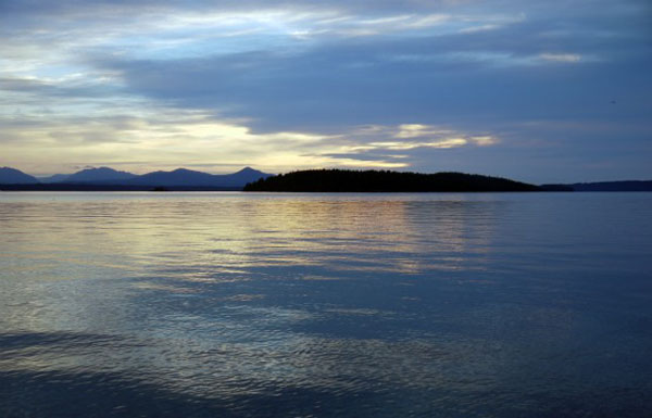 sunset13 Sunset - Blackberry Point, Valdes Island, British Columbia