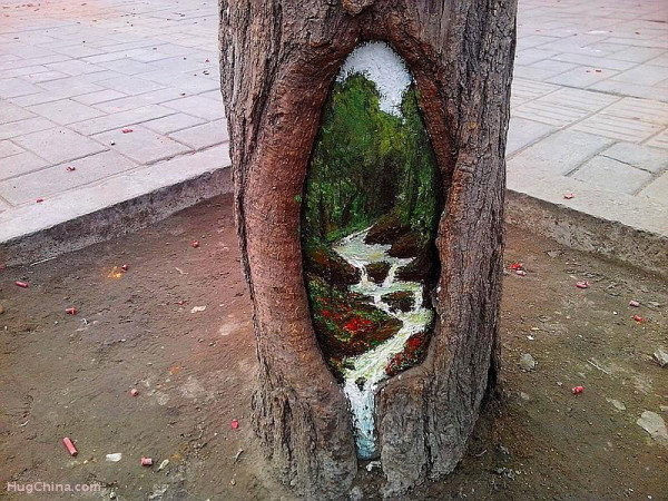 Arts in tree holes