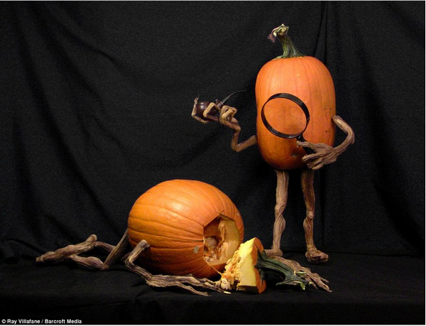 Creepy Halloween pumpkin decorations