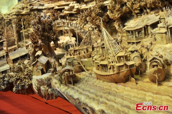 The world's longest wooden sculpture