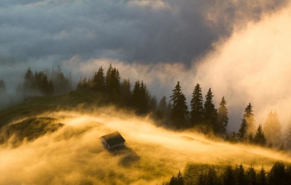Breathtaking Sunsets and Sunrises around the World