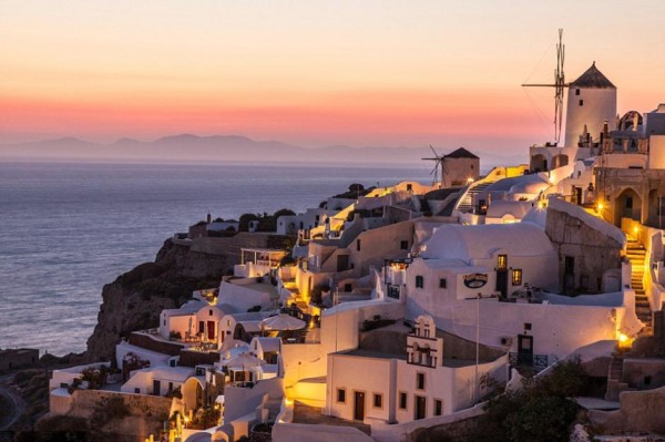 Breathtaking Sunsets and Sunrises around the World