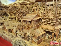 The world's longest wooden sculpture